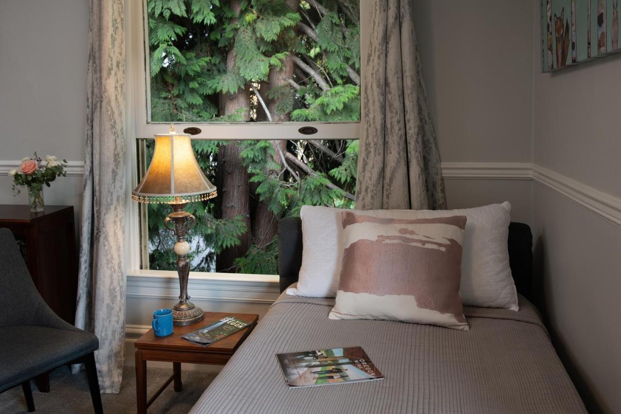 Inn At The Gorge フッド・リバー エクステリア 写真